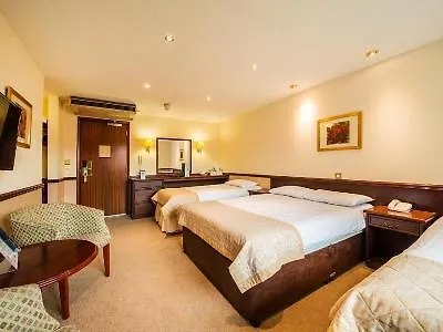 Arden Hotel And Leisure Club Bickenhill 3*,