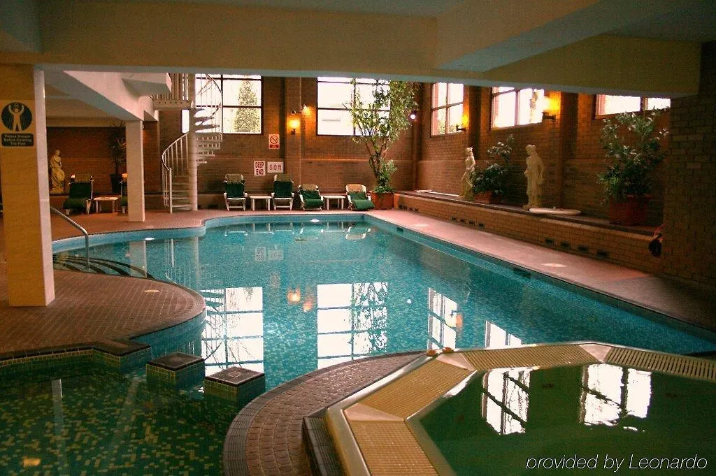 ביקנהיל Arden Hotel And Leisure Club