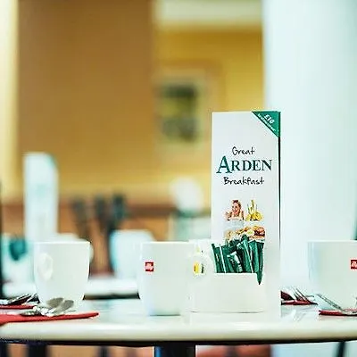 ביקנהיל Arden Hotel And Leisure Club